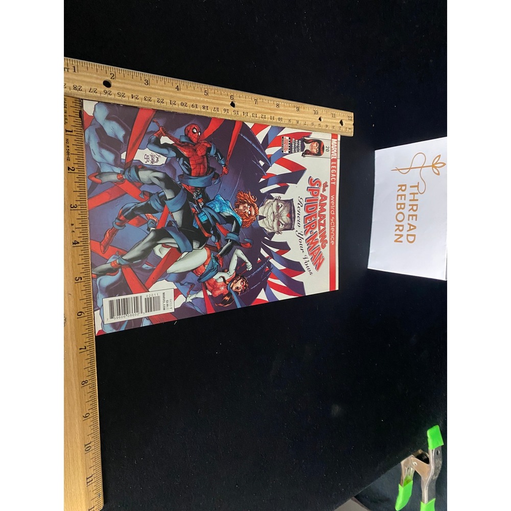 Captain Marvel‎ Amazing Spider-Man Comic Book Lot #1 Marvel Legacy